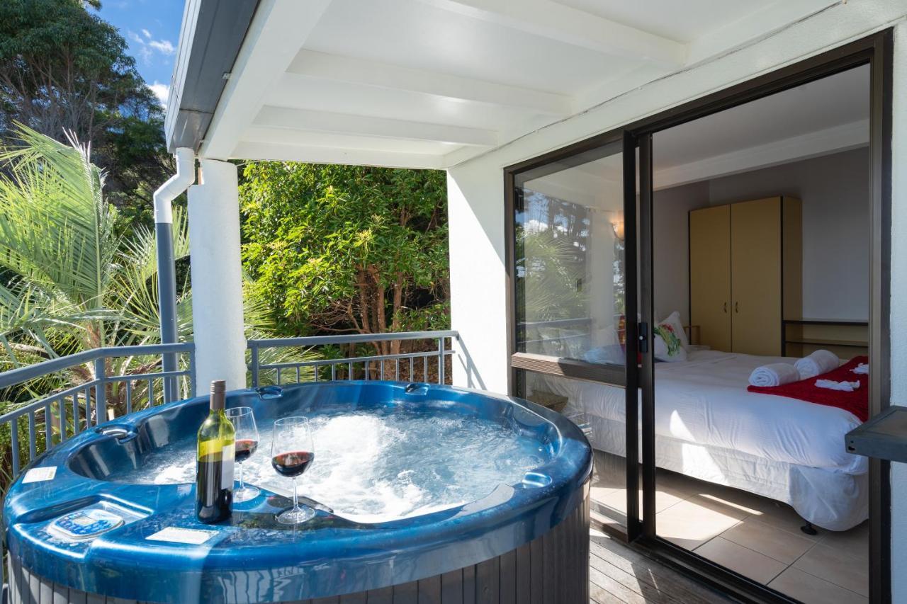 Palm Beach Cottage With Private Spa Pool Eksteriør billede